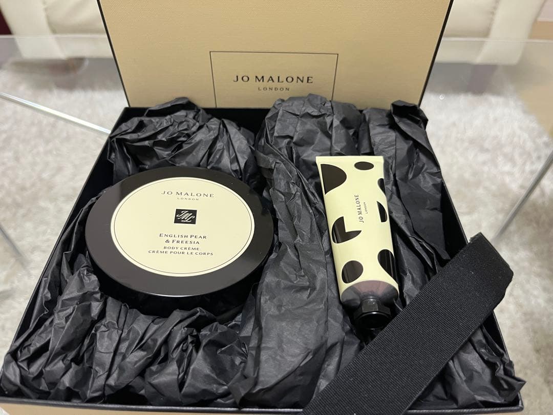 JO MALONE イングリッシュペア ボディクリーム、ハンドクリーム