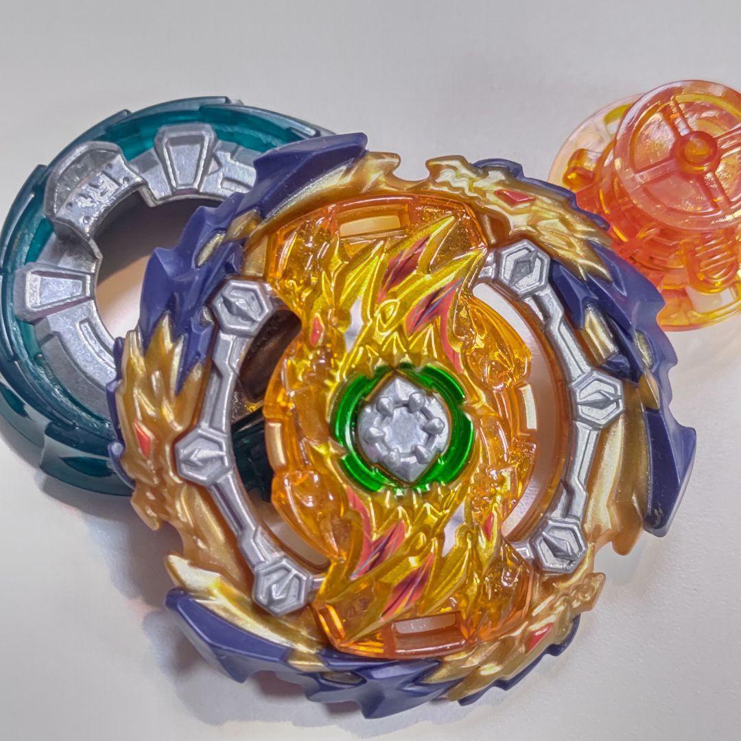 ベイブレードバースト 全体的に美品 左回転 ウィザードファブニル.Rt