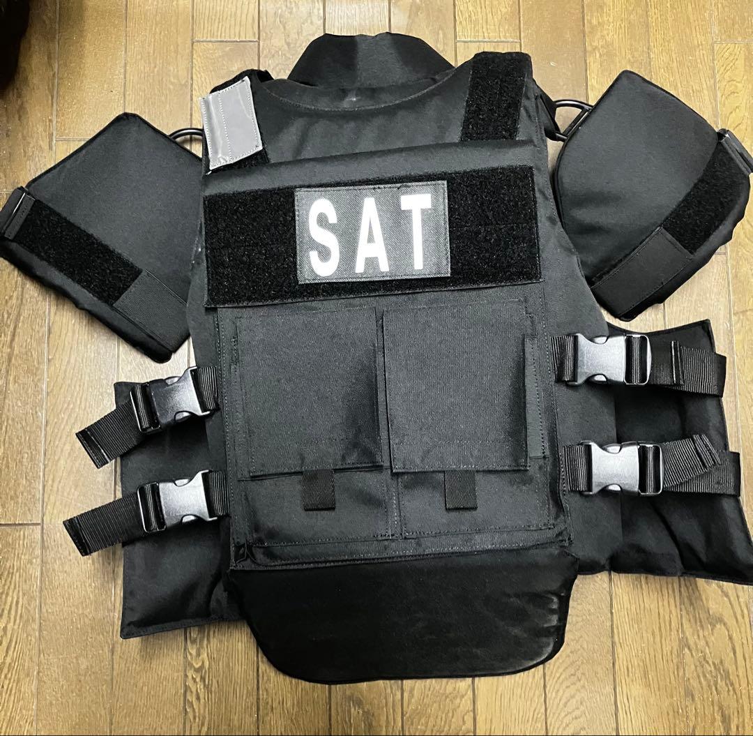 警察SAT ボディアーマー 3型 ブラック - メルカリ