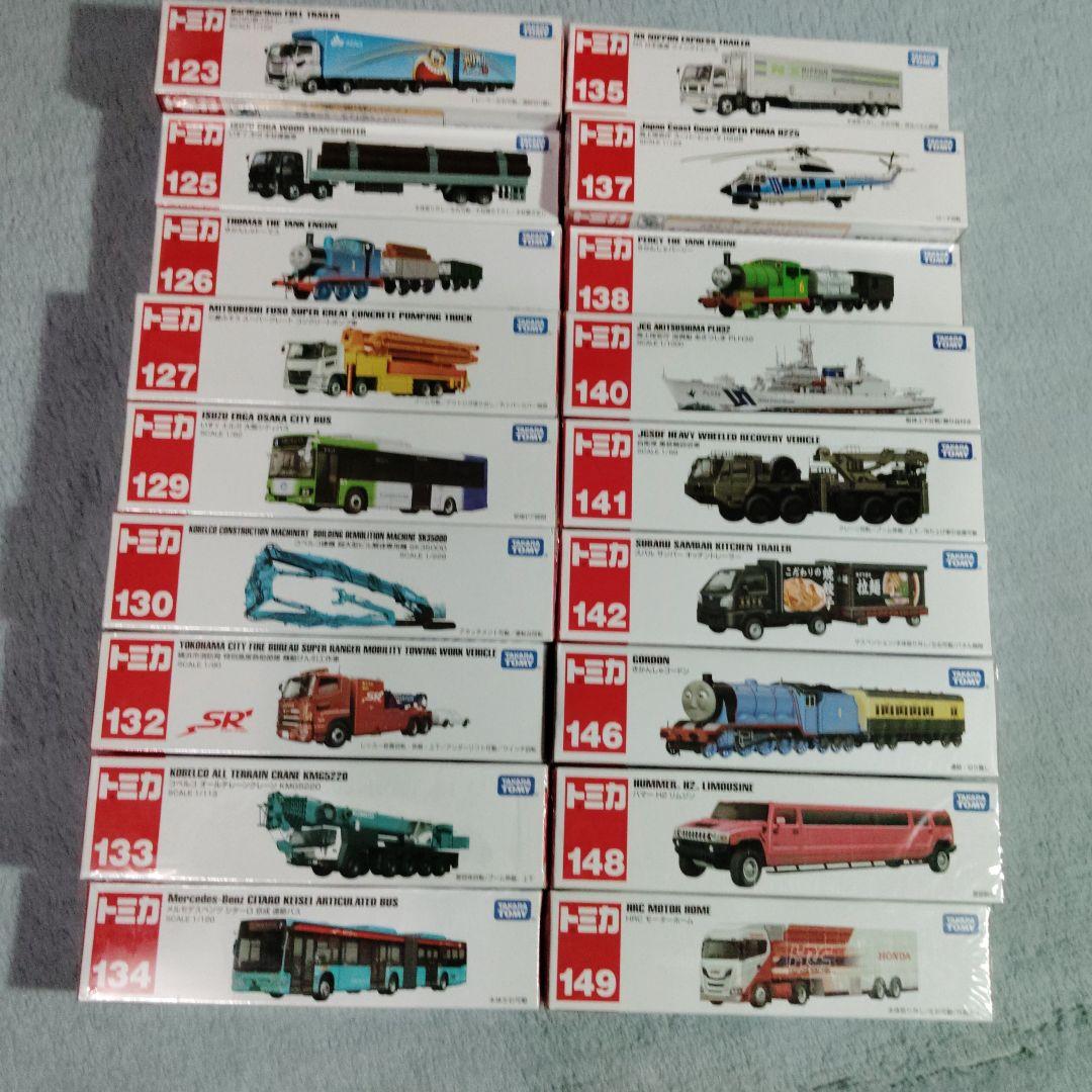 トミカロングまとめ売り１８台