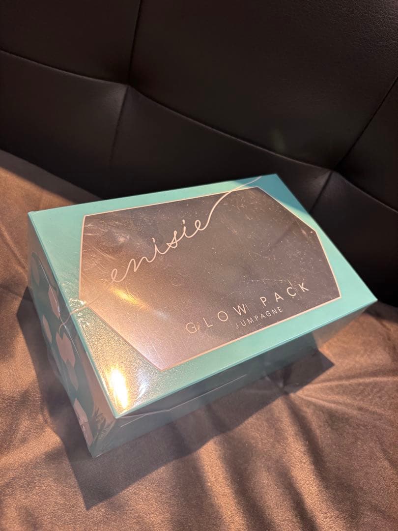 ensisie GLOW PACK 2種類のパック