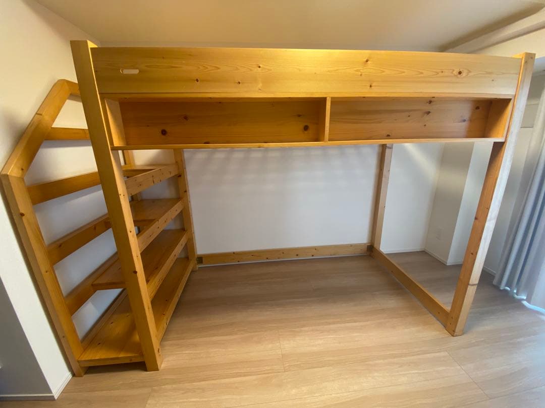 木製ロフトベッド シングルサイズ 収納棚と階段付き