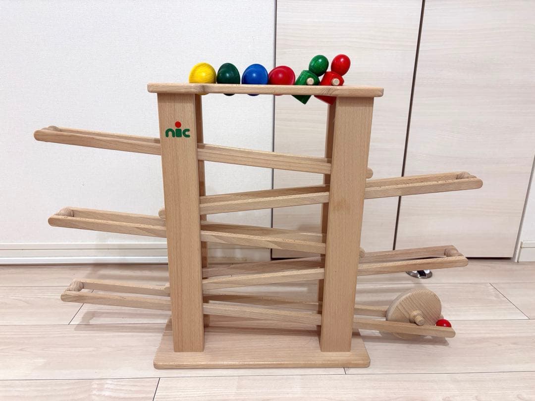 NIC 木製 知育玩具 ボール転がし