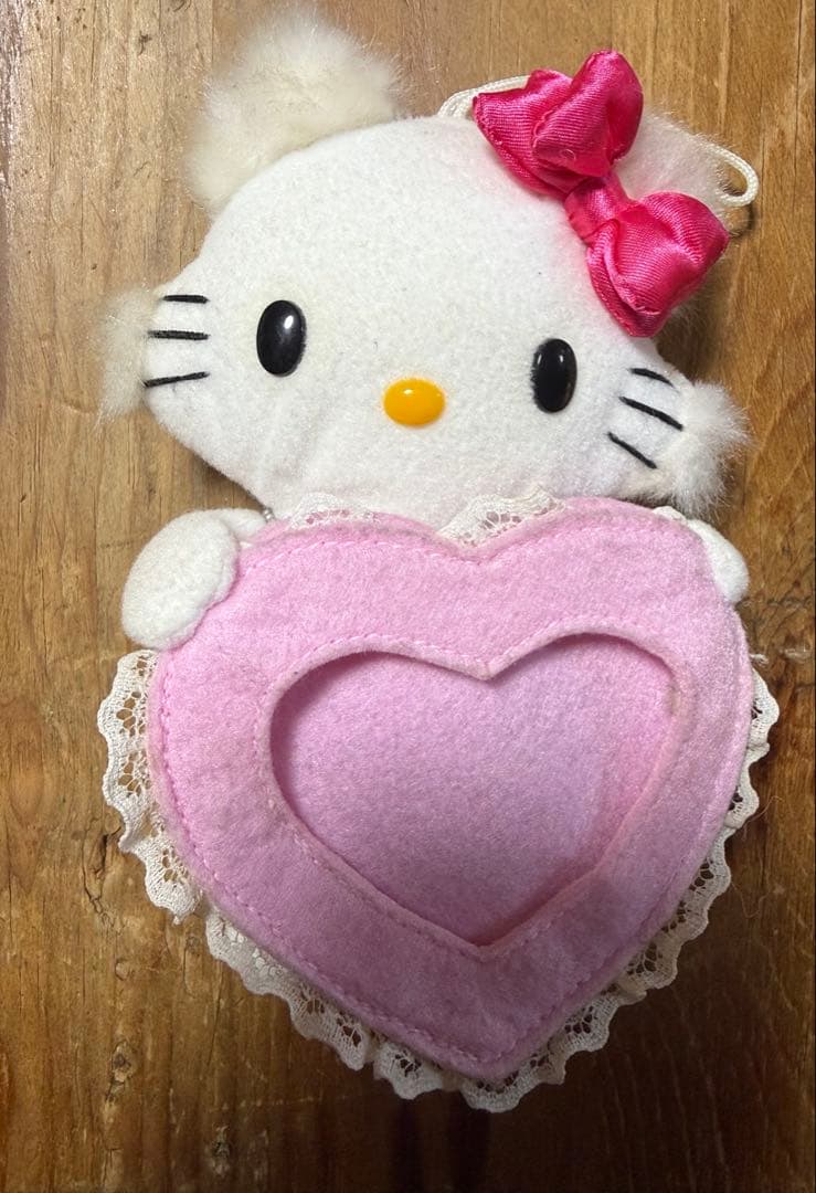 サンリオ チャーミーキティ ストラップ - メルカリ