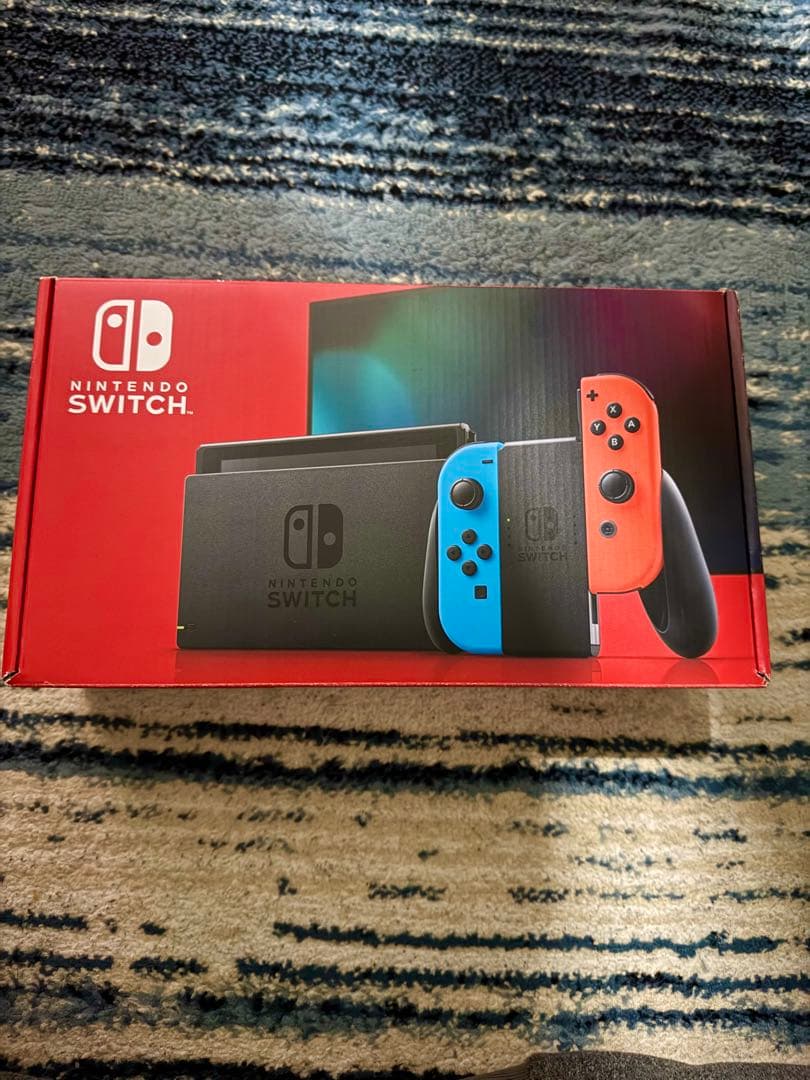 Nintendo Switch ネオンブルー・レッド本体