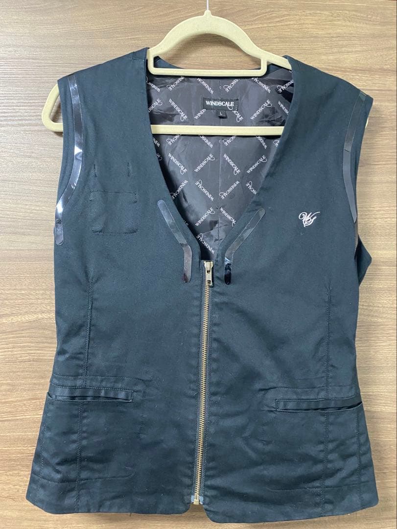 【sim.k様】WINDSCALE ベスト　2018年モデル sim.k様】WINDSCALE ベスト 2018年モデル 仮面ライダーW WIND SCALE 左