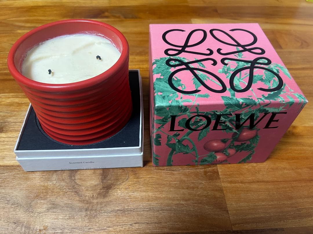 LOEWE アロマキャンドル 610g　ロエベ　TOMATO LEAVES