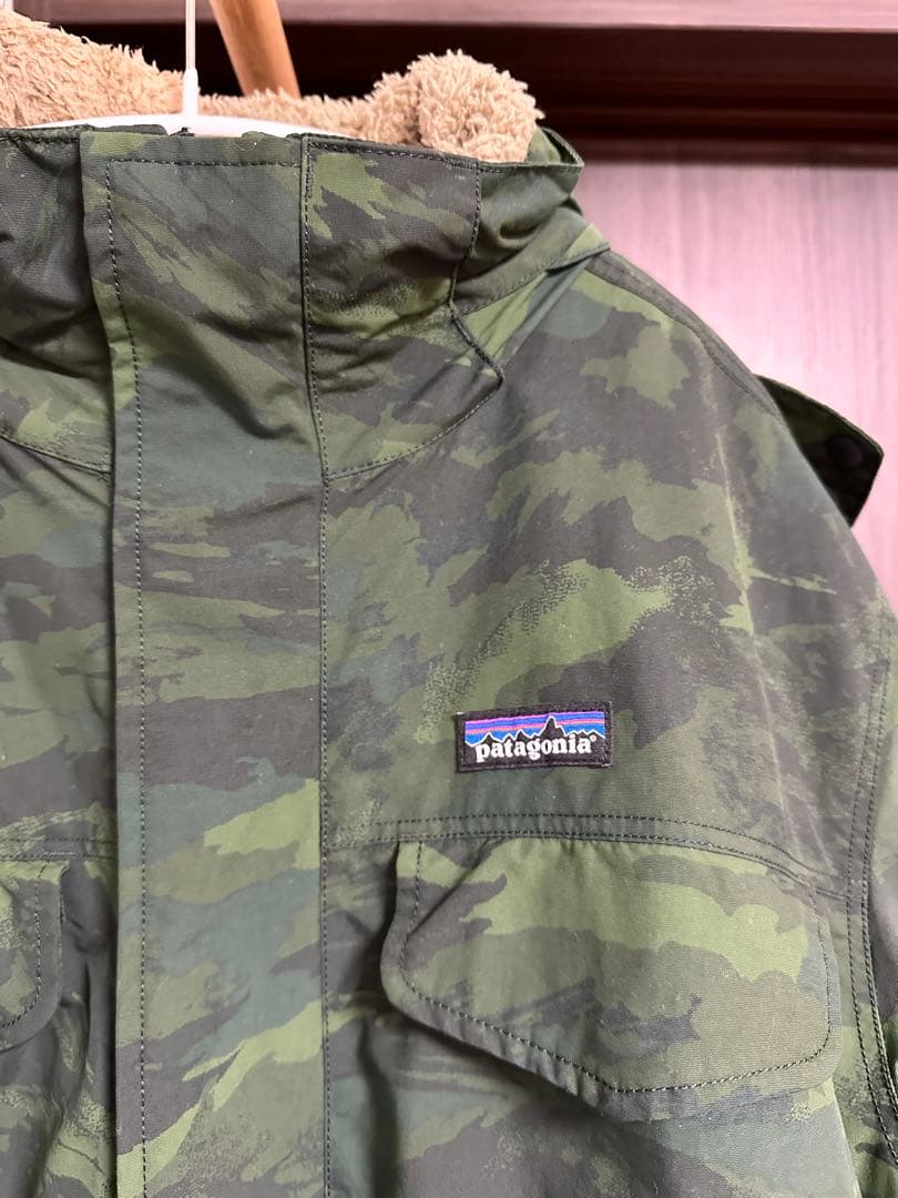 patagonia パタゴニア イスマスパーカー 迷彩 size/L - メルカリ