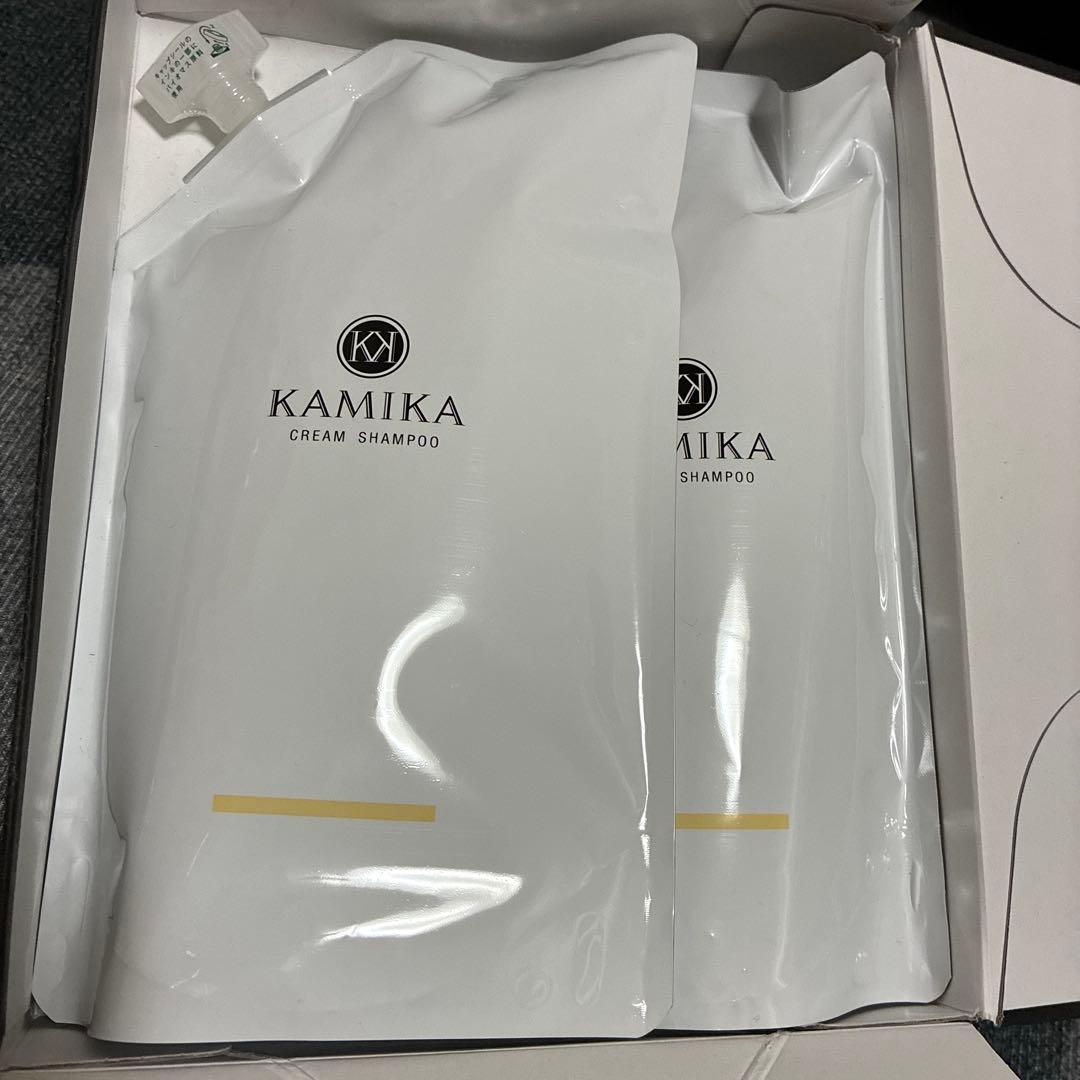 KAMIKA クリームシャンプー