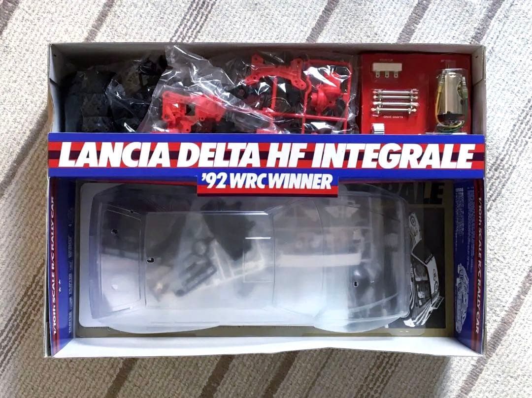 ヴィンテージ 当時モノ タミヤ RC 1/10 ランチア デルタ