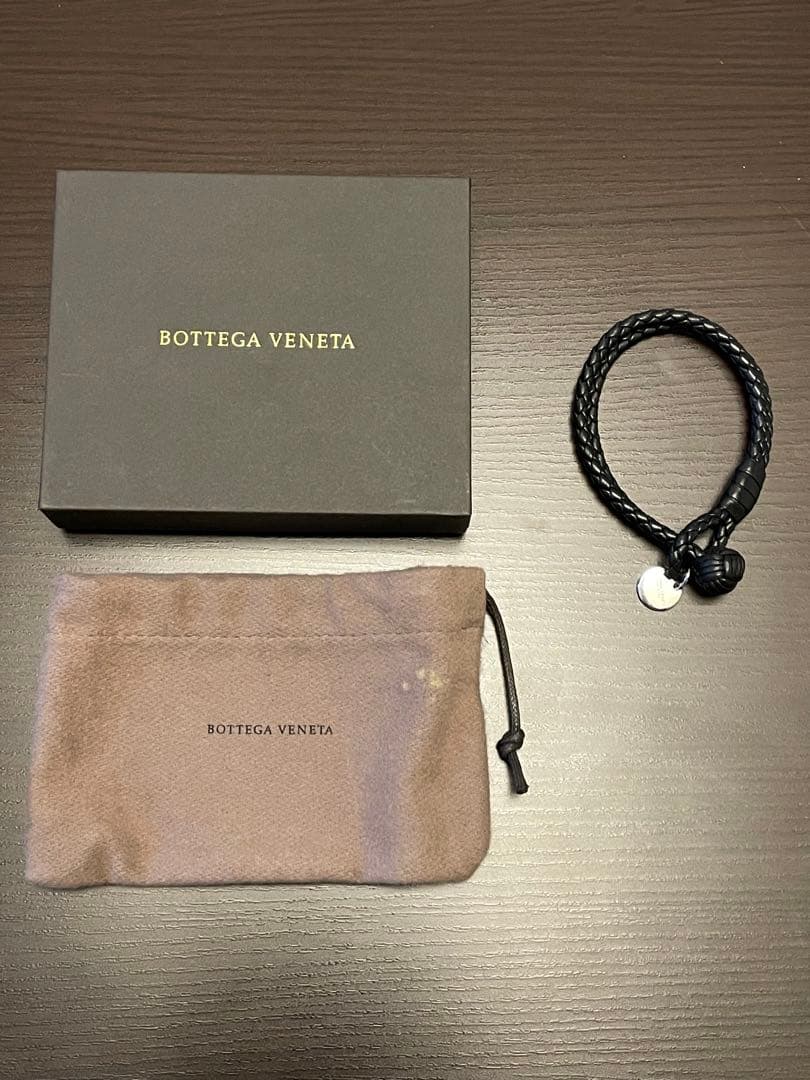 【美品】BOTTEGA VENETA イントレチャートブレスレット
