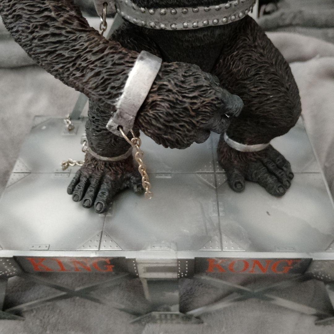 マクファーレントイズ キングコング フィギュア - メルカリ