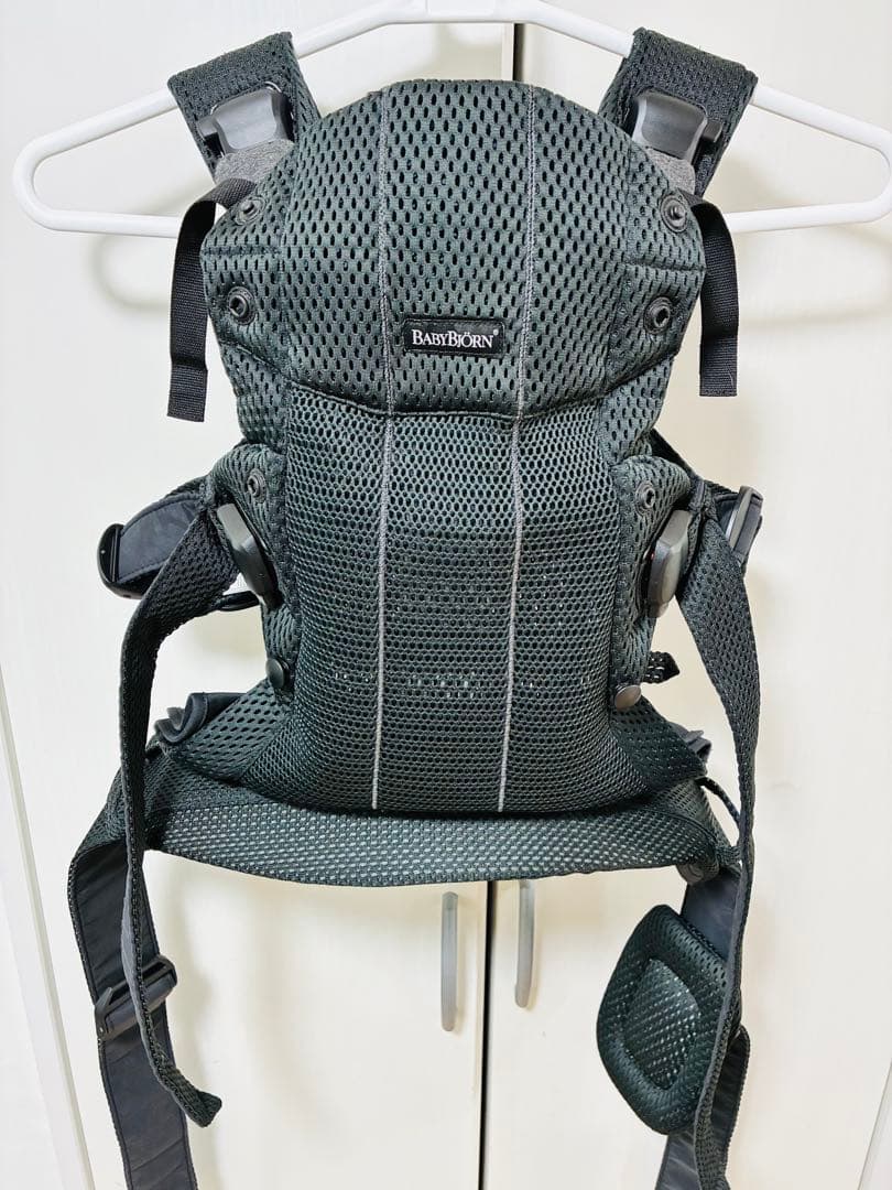 【状態良好】BABY BJORN ベビービョルン 抱っこ紐　ハーモニー