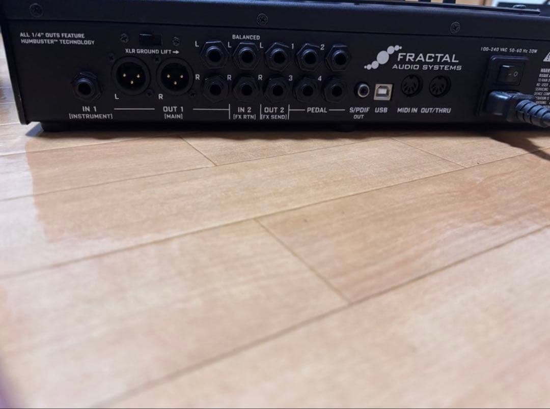 Fractal AX8 マルチエフェクター(エクスプレッションペダル付) - メルカリ