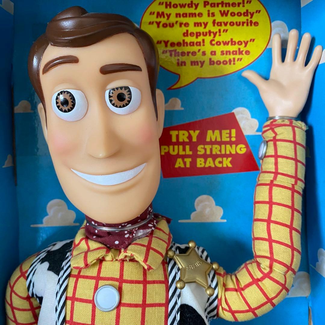 トイストーリー バズ・ライトイヤー・ウッディ2体セット - メルカリ