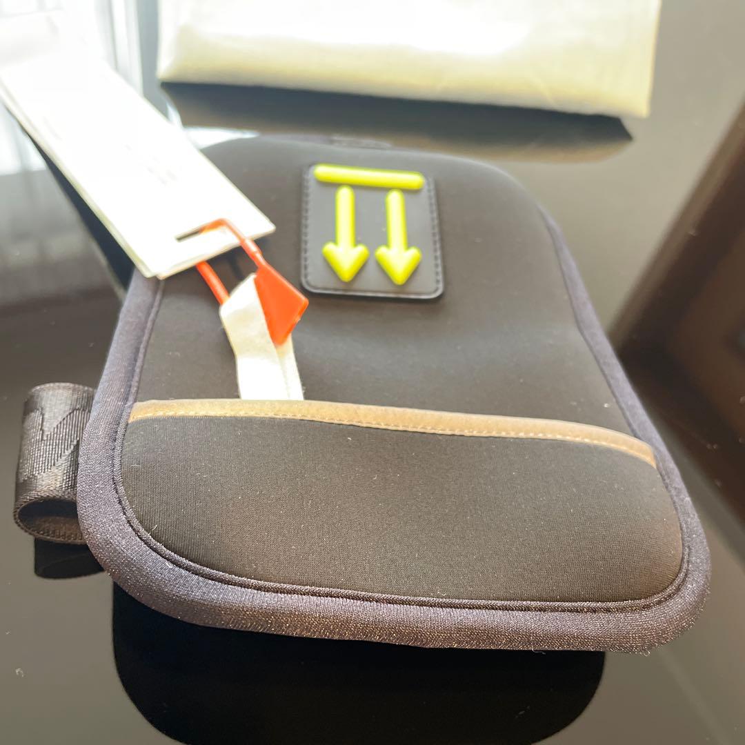 Off-White オフホワイト ポーチ ARM Pouch ミニバック