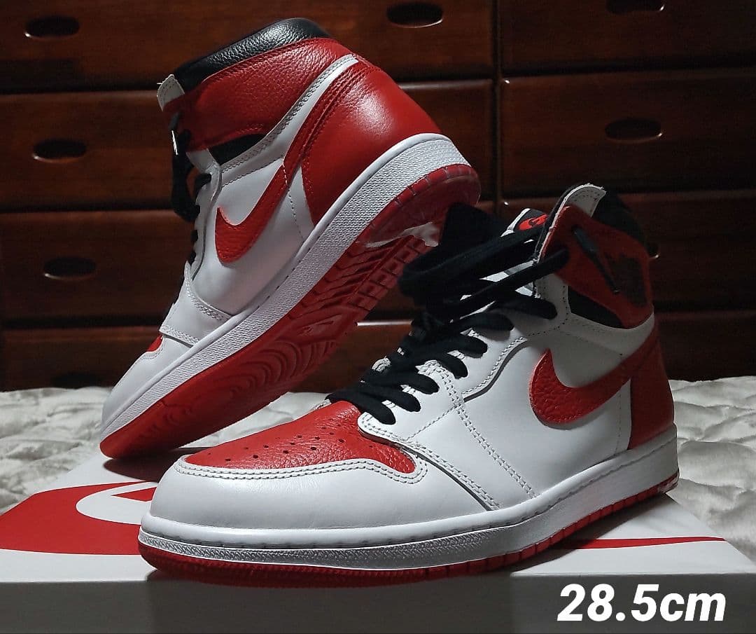 【美品】 NIKE エアジョーダン1 ハイ OG ヘリテージ