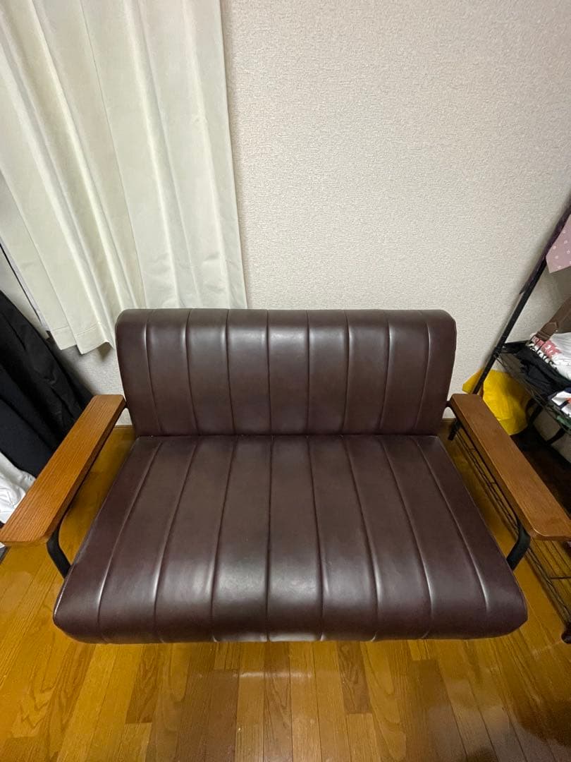 ブラウン ストライプデザイン ソファ