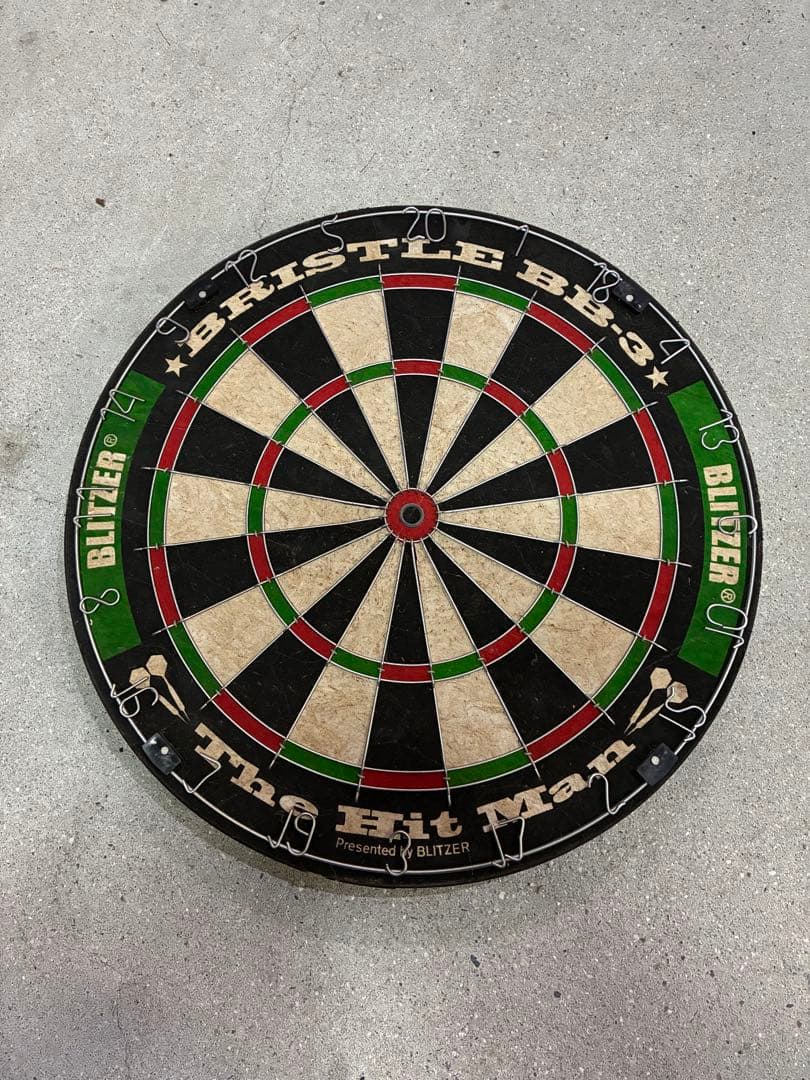 ダーツ BLITZER Bristle Board The Hit Man