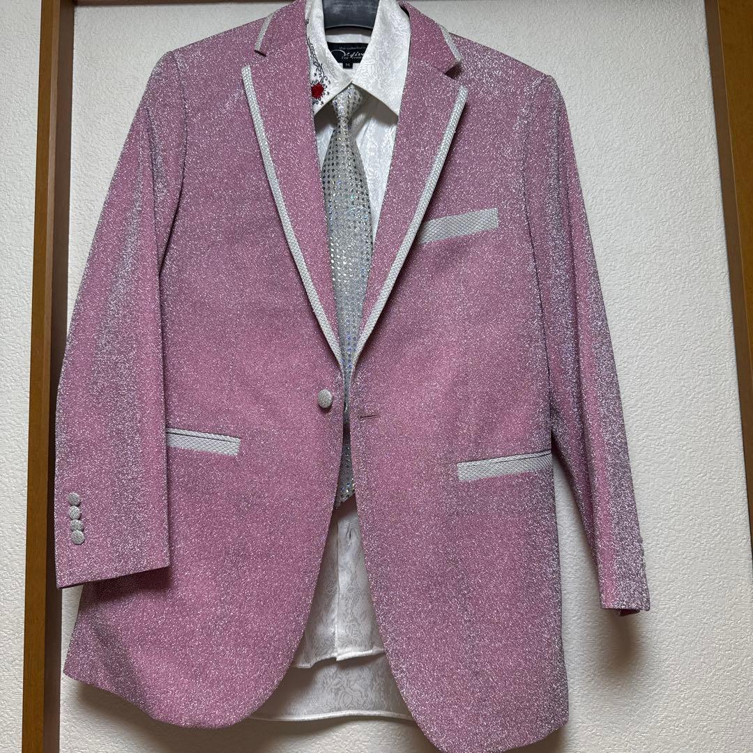 ステージ衣装3点セット。(ジャケット、シャツ、ネクタイ)