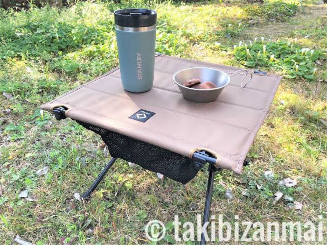 Helinox 折りたたみ式テーブル ベージュ　タクティカルテーブルm ヘリノックス タクティカルテーブル ≪Mサイズ≫ Helinox | アウトドア