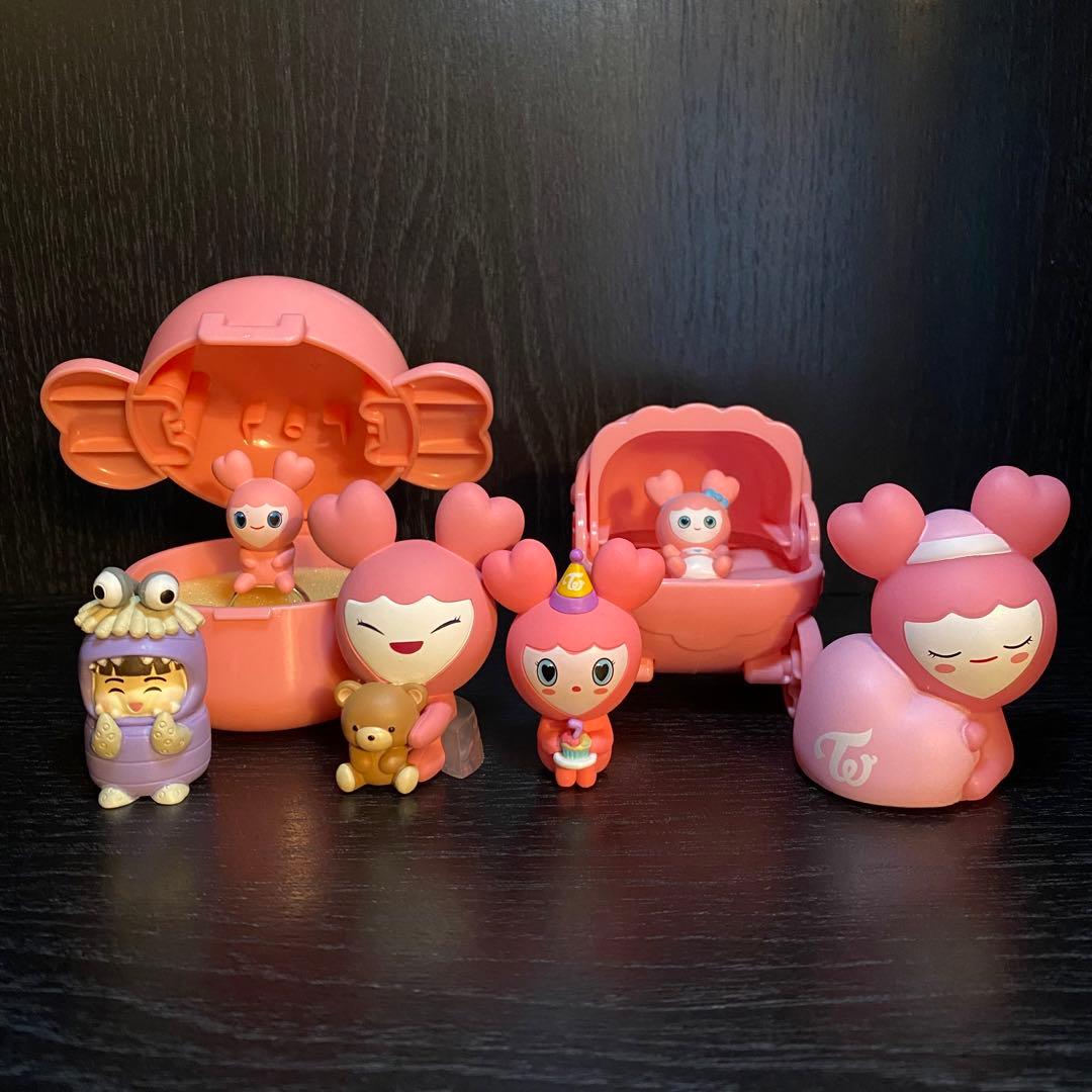 TWICE LOVELYS ガチャガチャ モモ MOVELY セット ブー付き - メルカリ