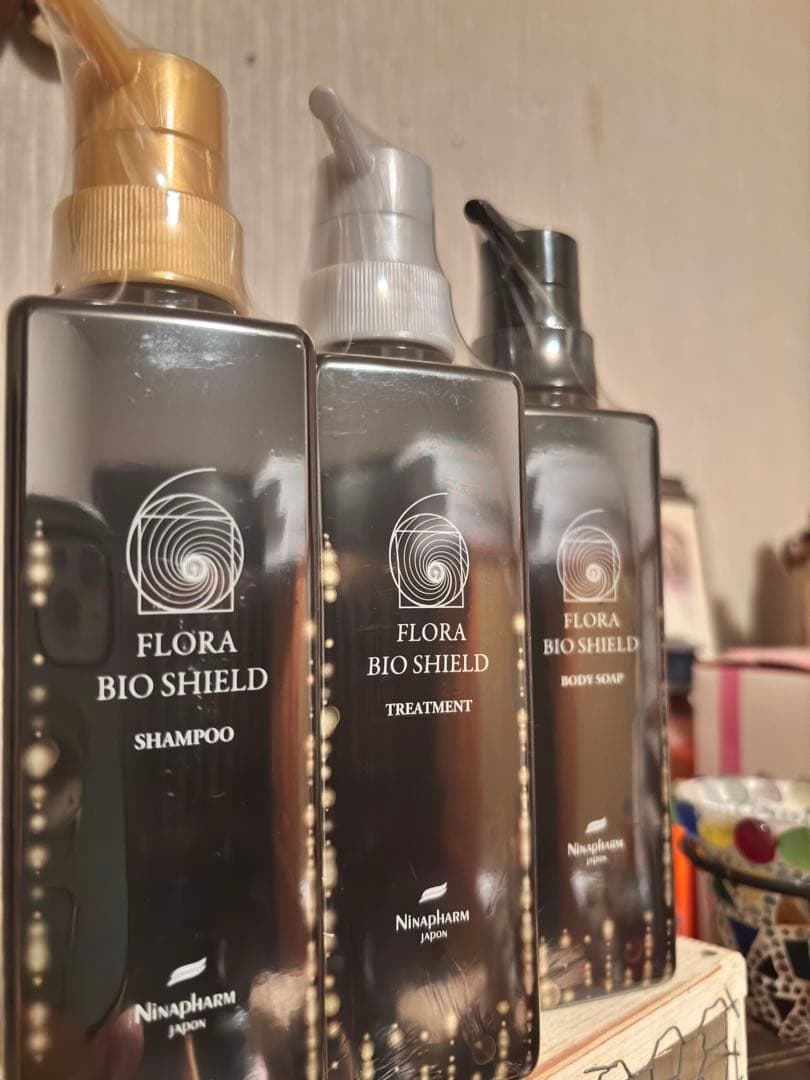 ニナファームフローラバイオシールドシャンプー&トリートメント&ボディソープセット