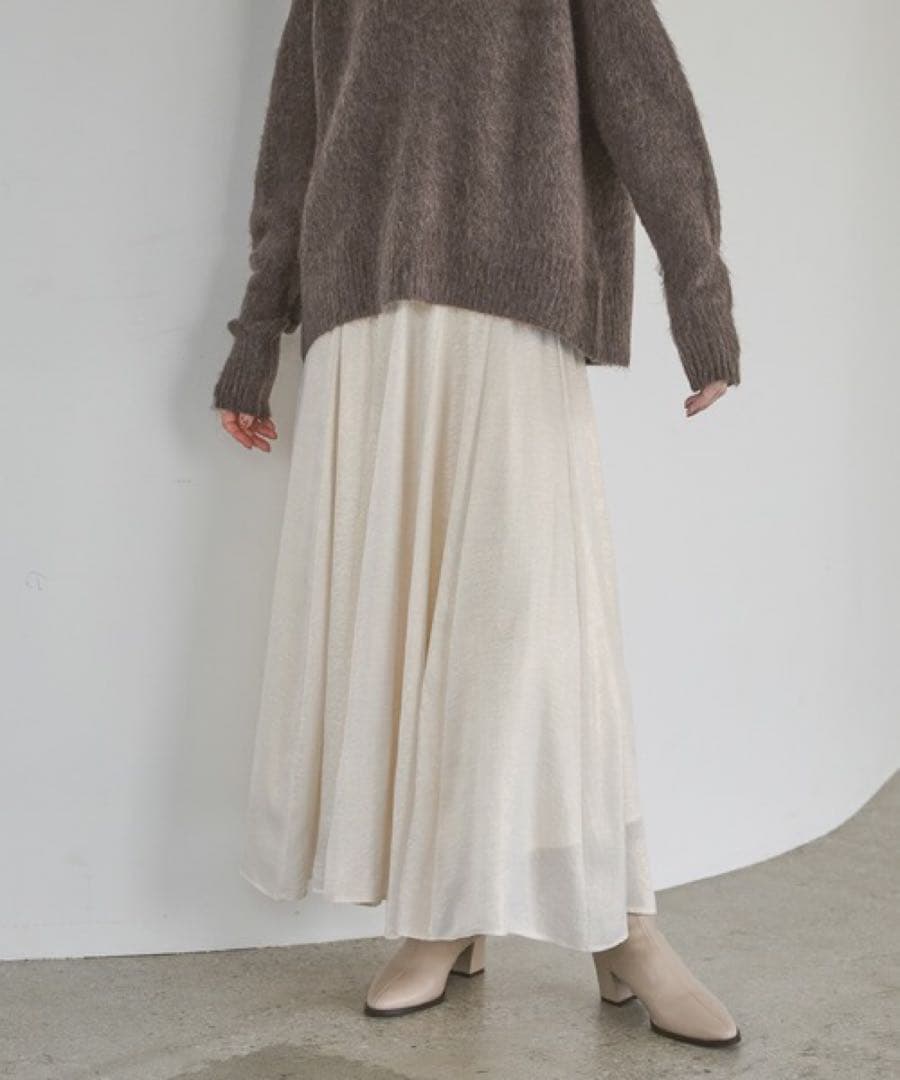 【新品】apart by ハクプリントキリカエフレアスカート アイボリー