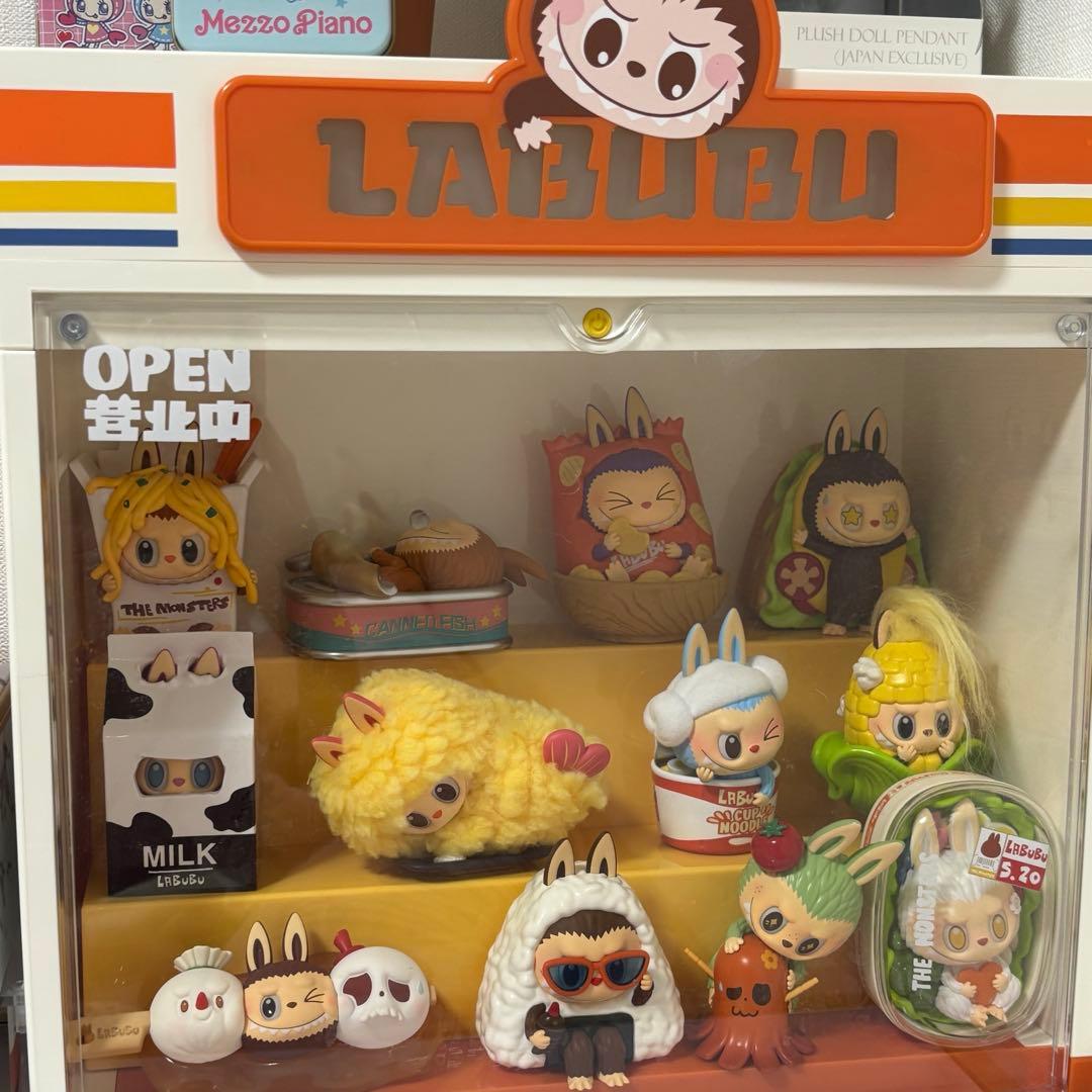 ワッキーマート ♡ フィギュア コンテナ