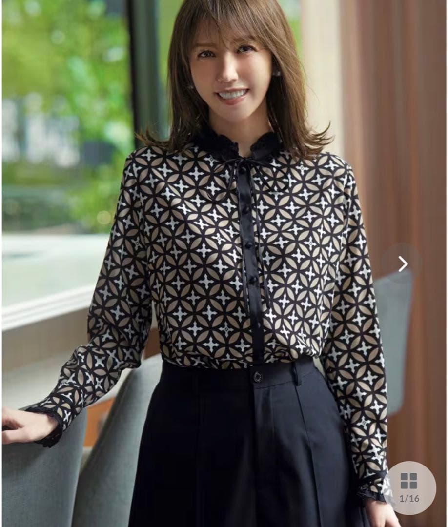 新品・未使用　モデル美香×ドレステリアコラボレーションブラウス