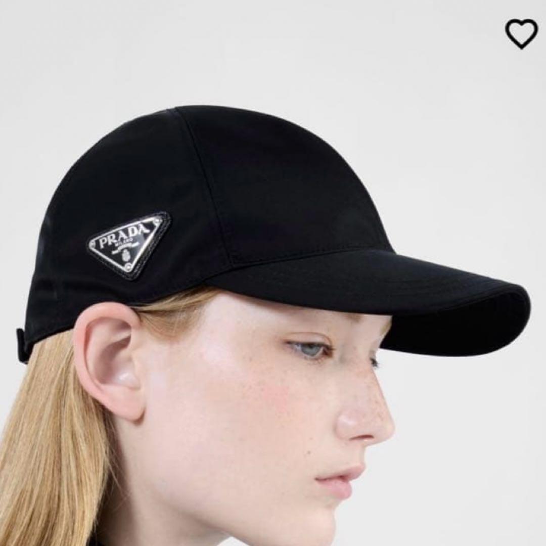PRADA Re-Nylon ロゴキャップ