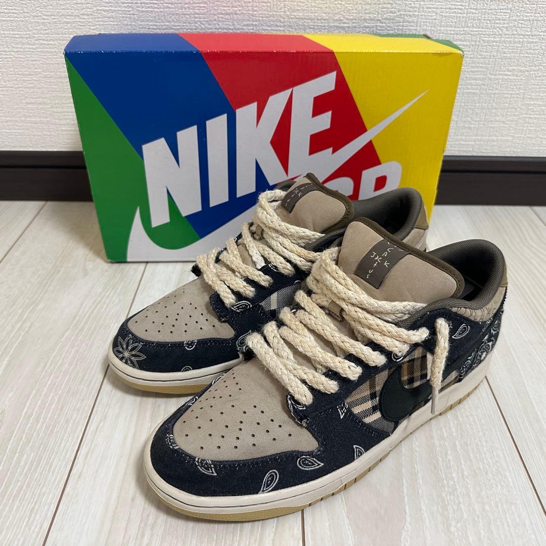 靴 Travis Scott x Nike Dunk SB low 27cm