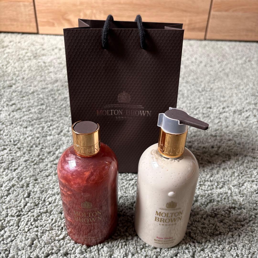 ローズデューンコレクション　ボディソープとボディーローション