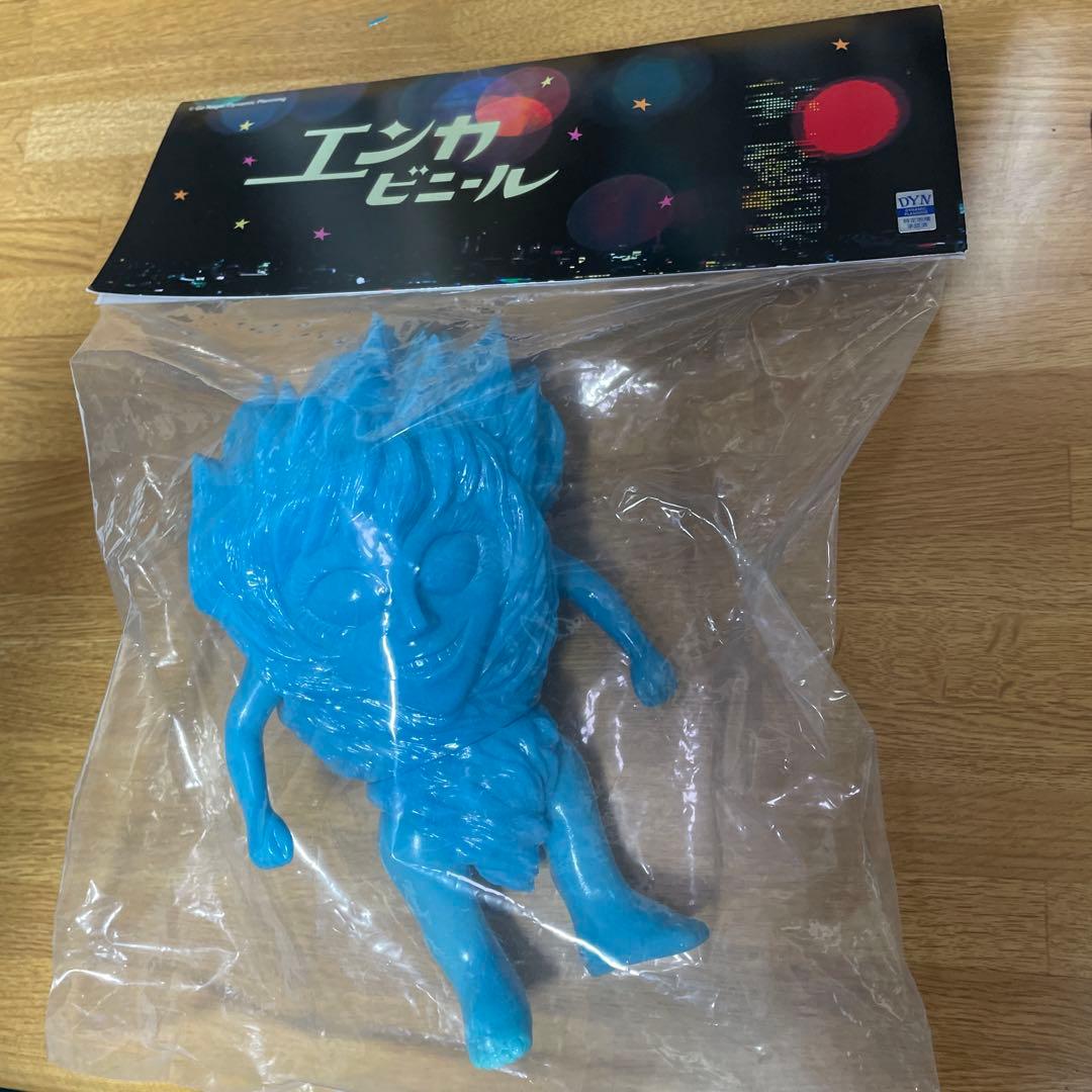 ENKA VYNLスーフェス限定 サイコジェニー 蓄光ブルー ソフビ