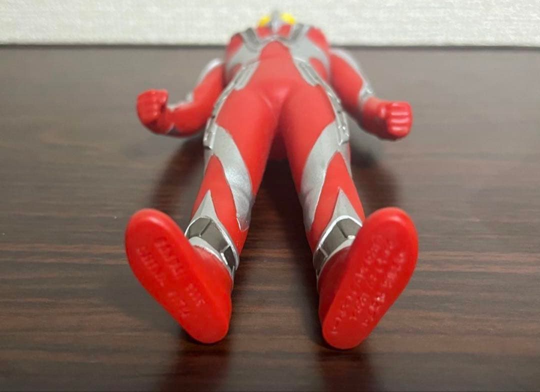 ウルトラヒーローシリーズ 2006 メビウスインフィニティ ニセメビウス