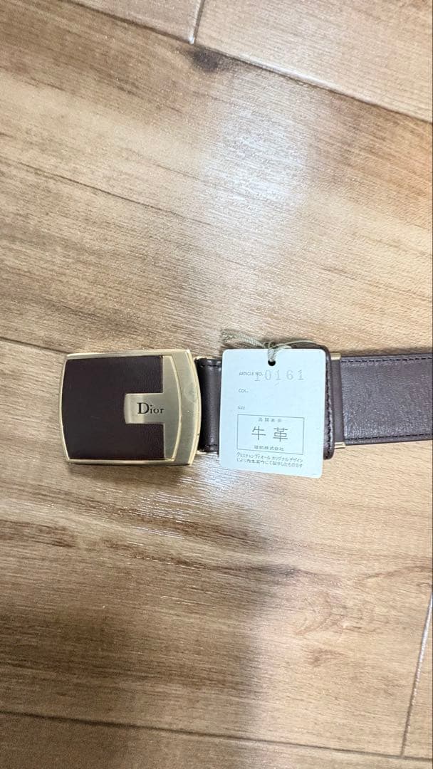 Christian Dior ブラウンレザーベルト