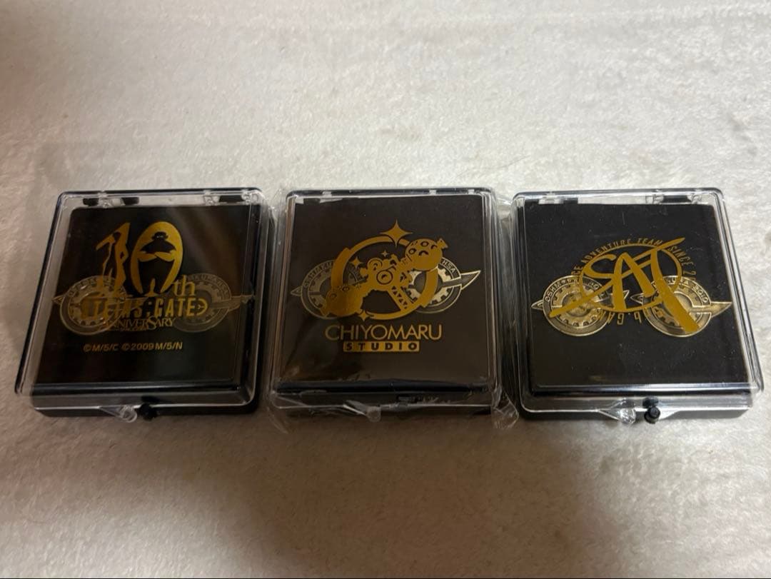 シュタインズゲート　ラボメンピンバッジ　２種