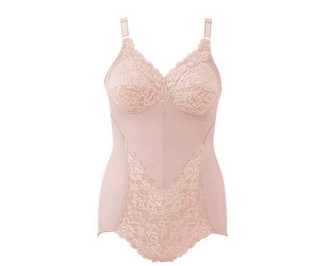 ネオです　華やか補整ボディースーツ　シャルレ　　ドゥヴァンナ　C75M