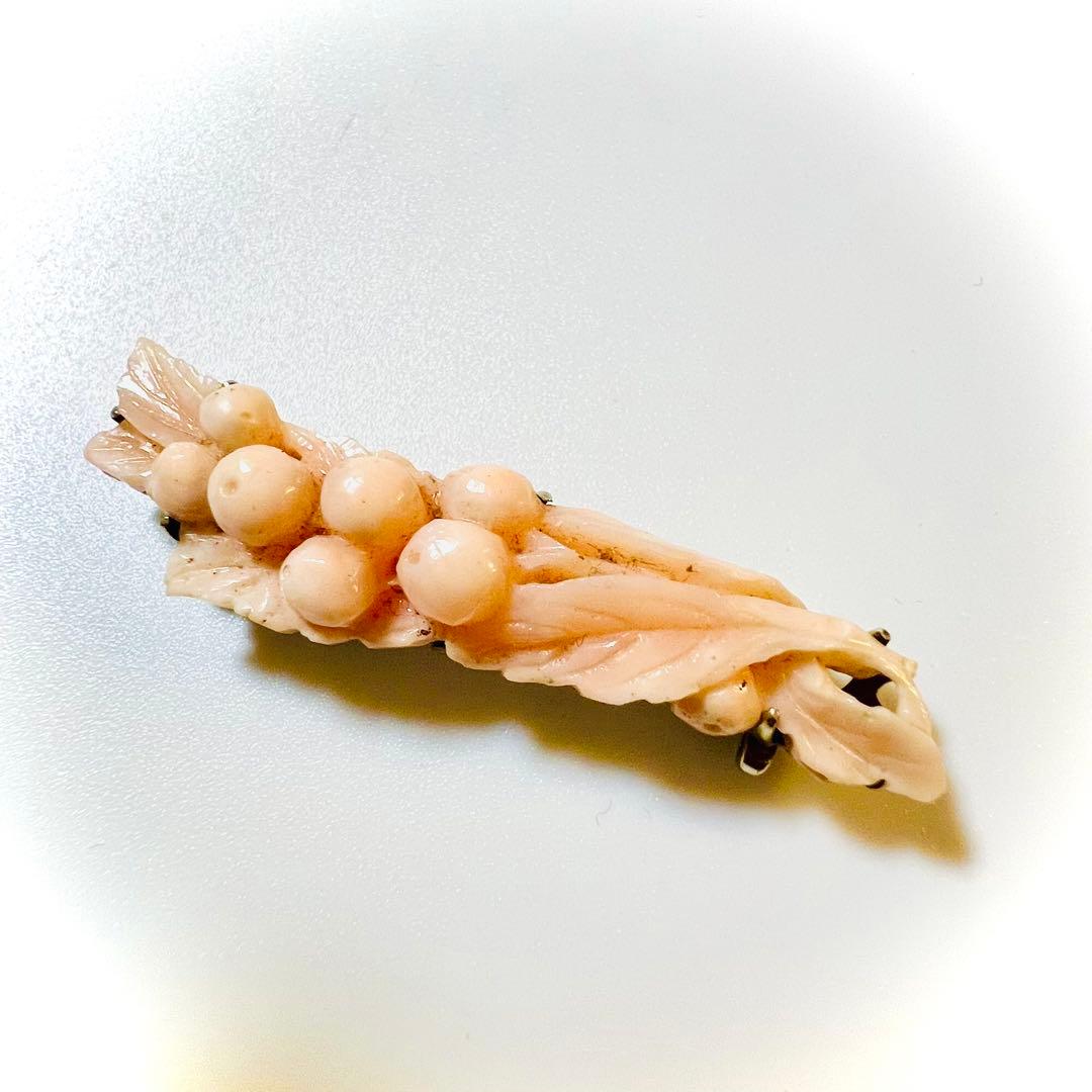 赤珊瑚　帯留め　アンティーク　K14 WG 刻印