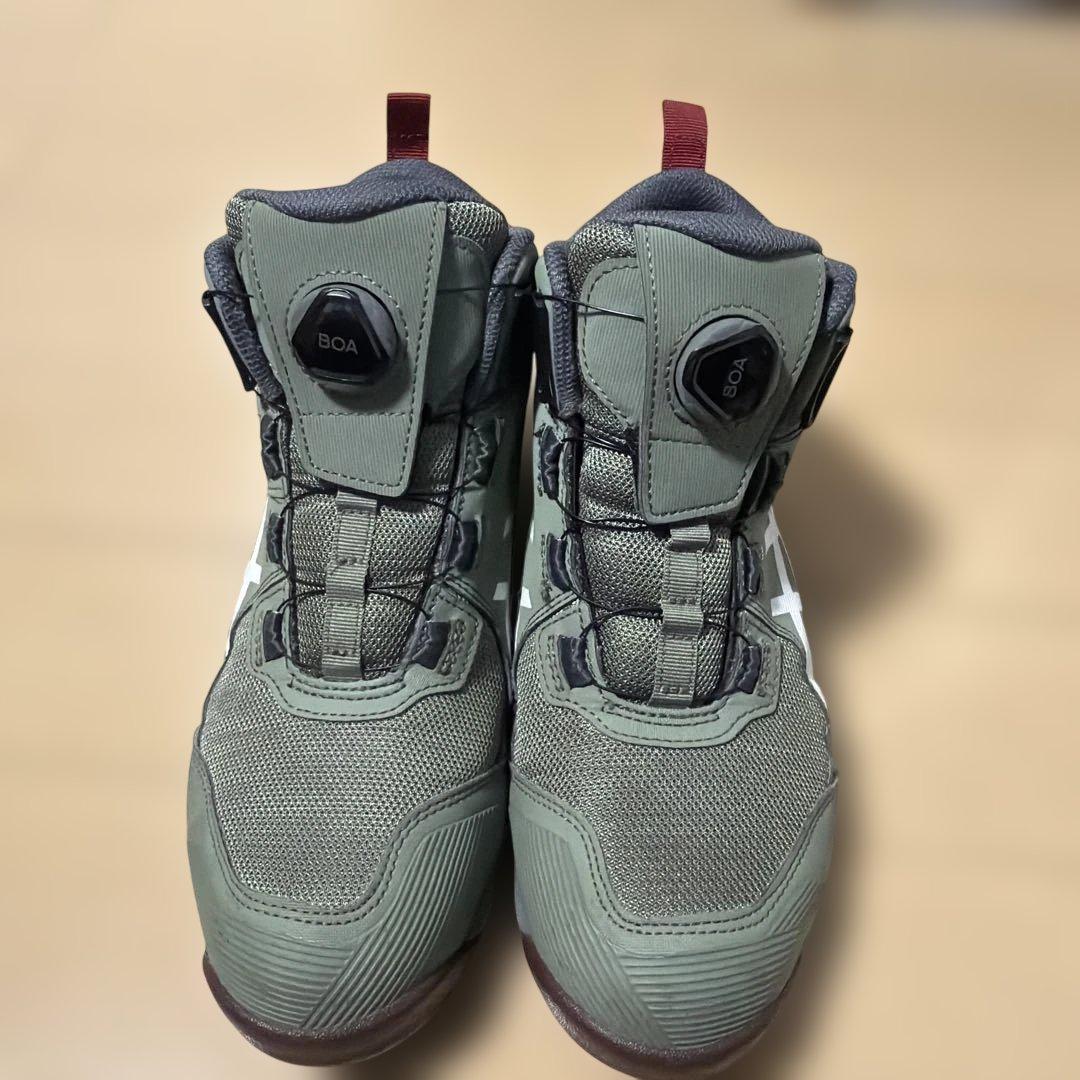 アシックス　ウィンジョブCP214 TS×BOA ライケングリーン×ホワイト