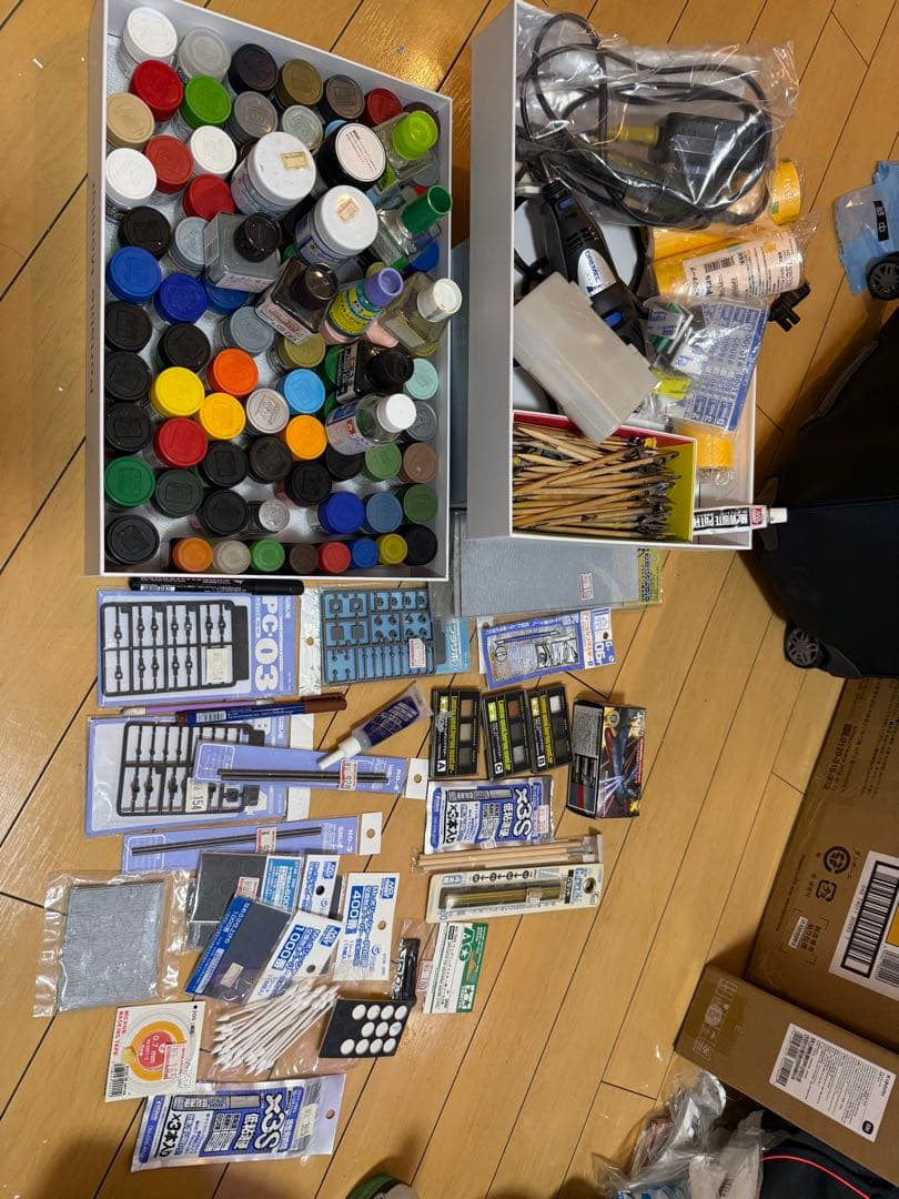 模型用品　プラモデル　工具　塗料　ペンサンダー