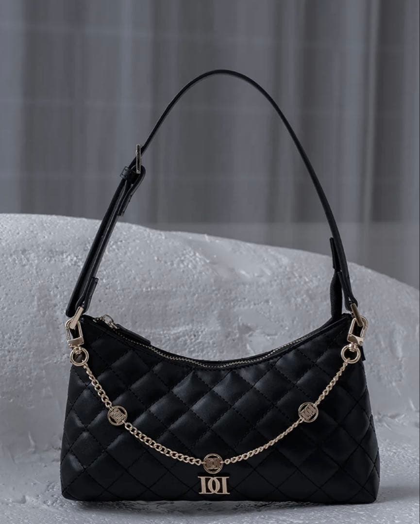 darichキルティングチェーンハンドミニバッグ