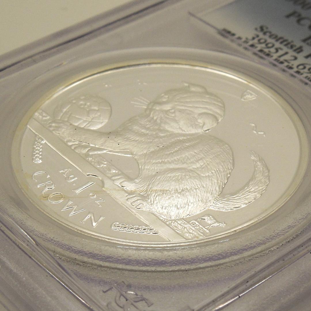 世界に5枚 PCGS 69DCAM 地球で遊ぶ猫 2000 マン島 クラウン銀貨 - メルカリ