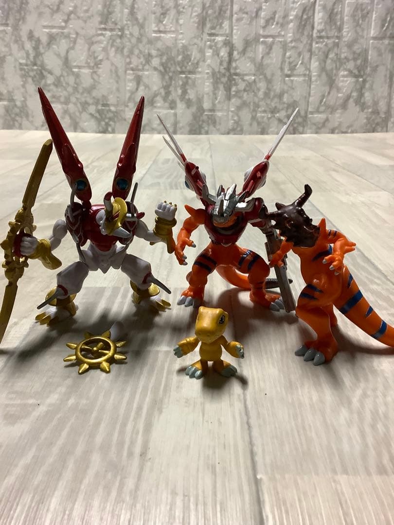 バンダイ　デジモンセイバーズ　究極進化！！デジモン図鑑　アグモン進化系