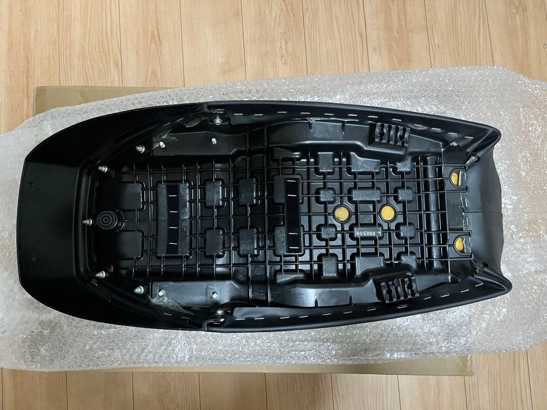 SR400 fi 2016年式 4型 RH03J 純正シート - メルカリ