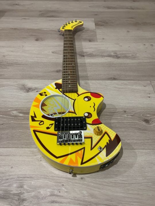 限定品】ピカチュウ エレキギター フェルナンデスFERNANDES - メルカリ