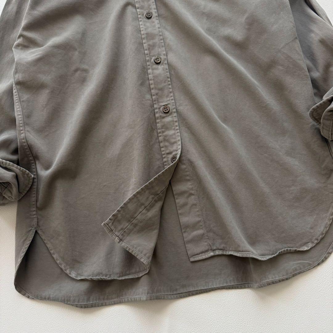 2024 ドゥーズィエムクラス badassシャツ カーキ オーバーサイズ