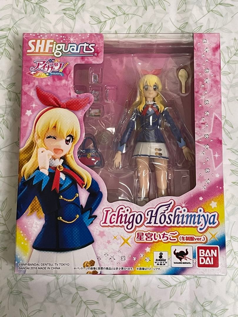 アイカツ　フィギュア　フィギュアーツ　星宮いちご　冬制服ver　レア