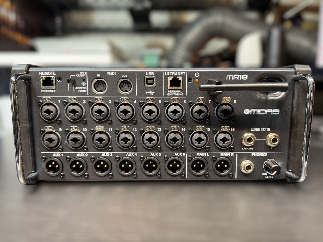 Midas MR18 デジタルミキサー 18入力