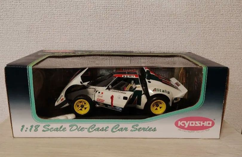京商 1/18 ランチア ストラトス HF ‘77モンテカルロ